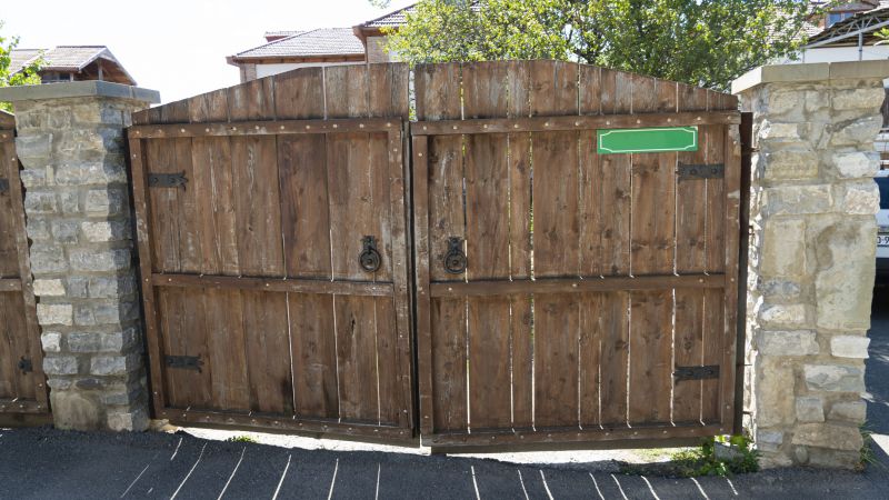 Driveway Gate Replacement in Mcdonough, GA