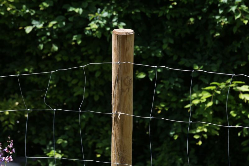 Shadowbox Fence Installation in Pearland, TX